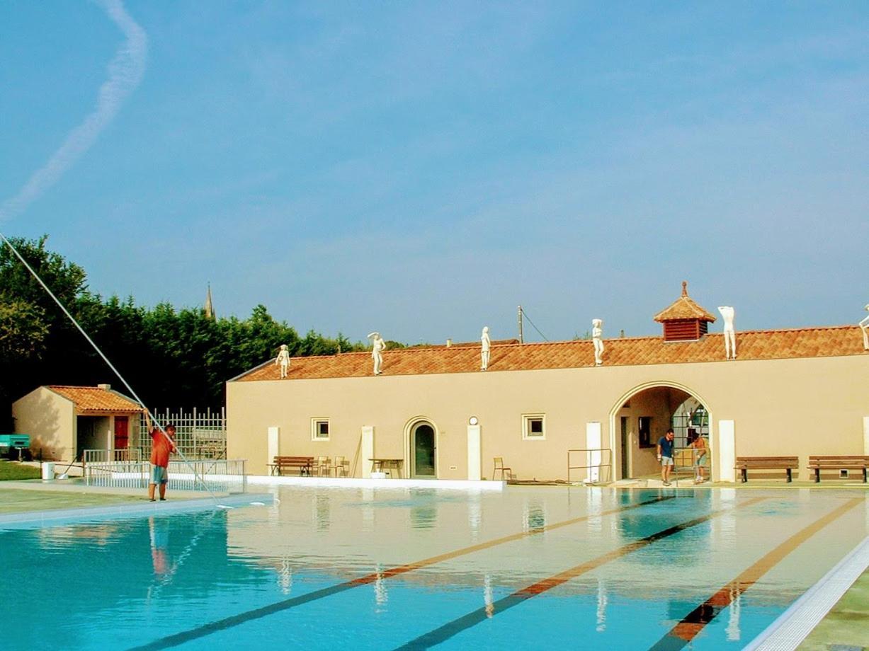 Camping Du Pontis Verteillac Экстерьер фото